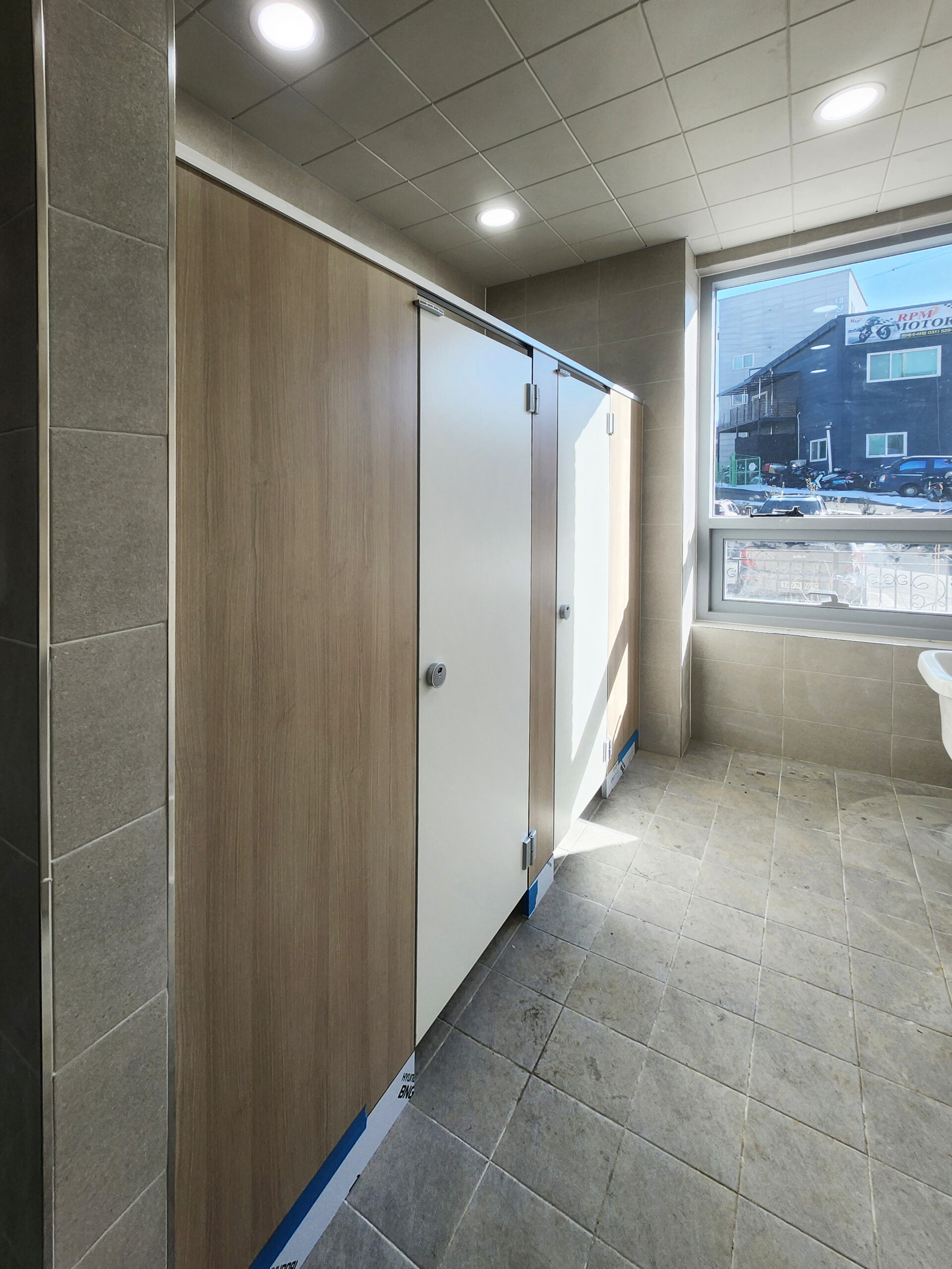 큐비클 설치 후 모습-2