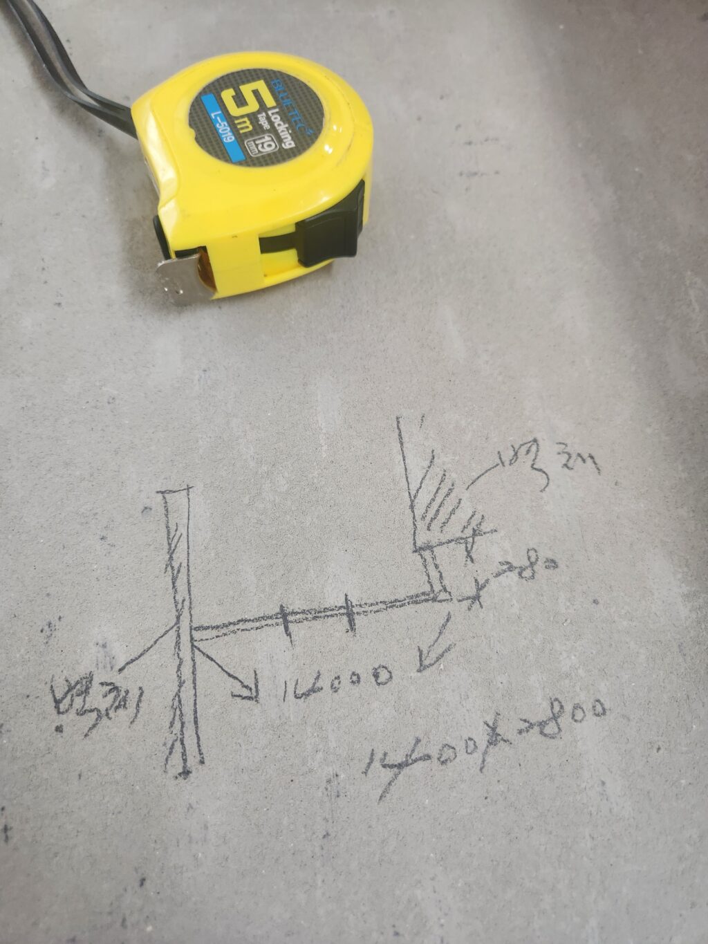 의뢰인이 손 도면을 보내 준 이미지