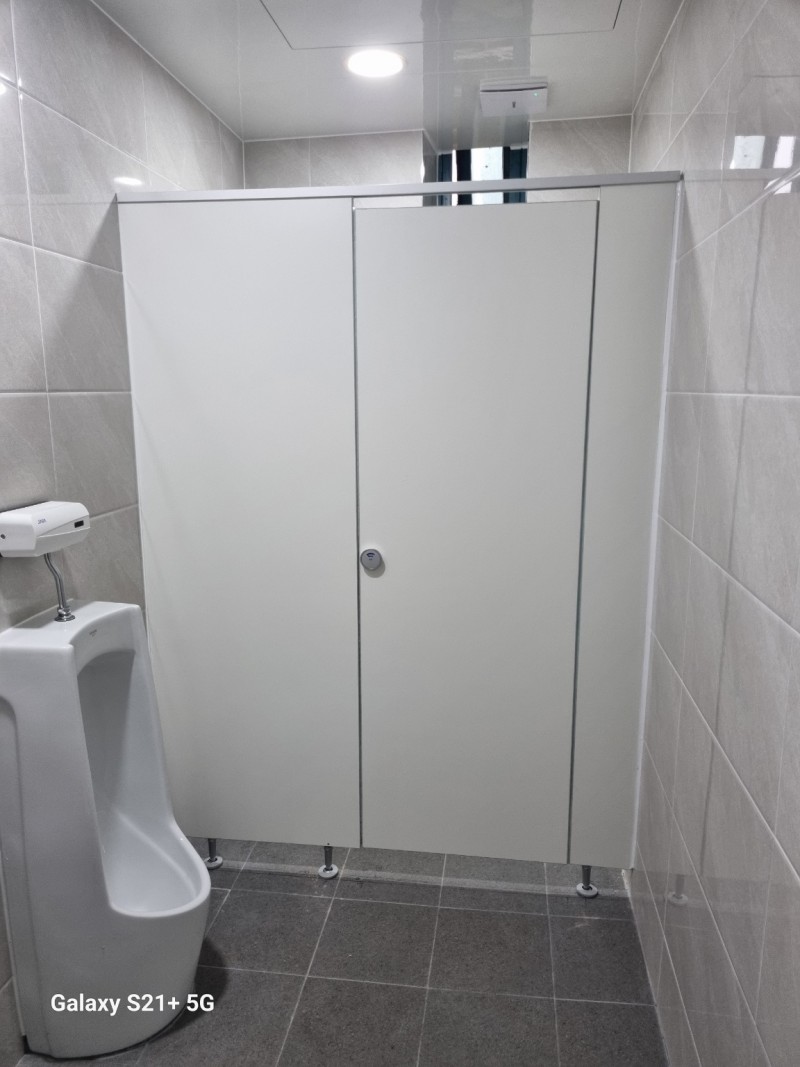 태민 큐비클에서 제안한 크림색 이미지-1