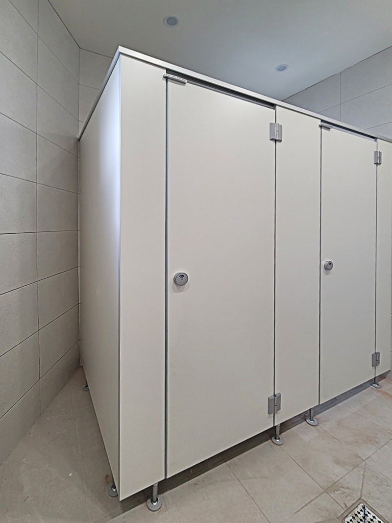 태민 큐비클에서 제안한 크림색 이미지-2