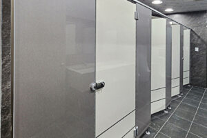 수원 큐비클 군부대 하이그로시 화장실 칸막이 큐비클 시공 사례