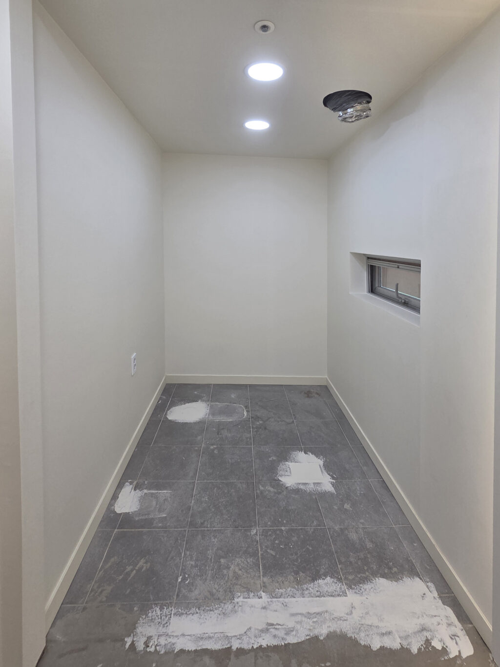 광명시(광명) 큐비클 자동차 공업사 화장실 칸막이 시공 사례