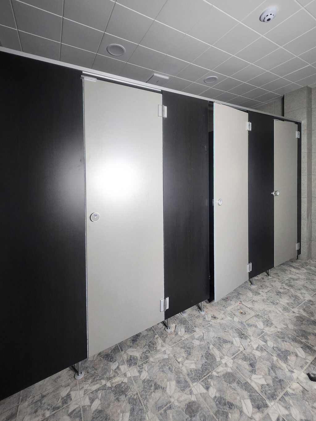 2층 큐비클 완성 모습