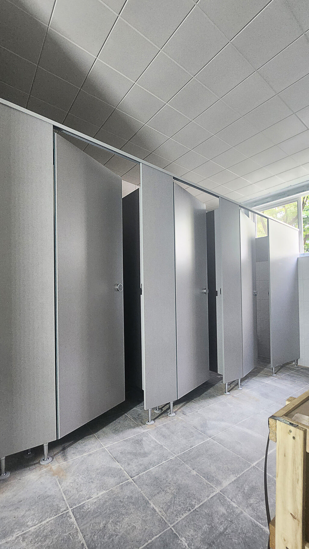 여자 화장실 설치 후 모습