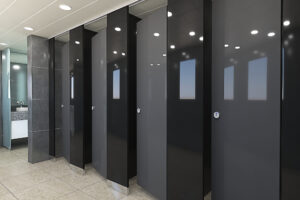 수원 큐비클 영통구 근생 블랙 화장실 칸막이 큐비클 시공 사례