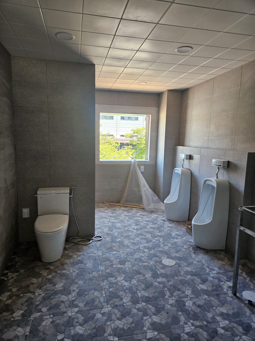 실측 시 화장실 모습_1