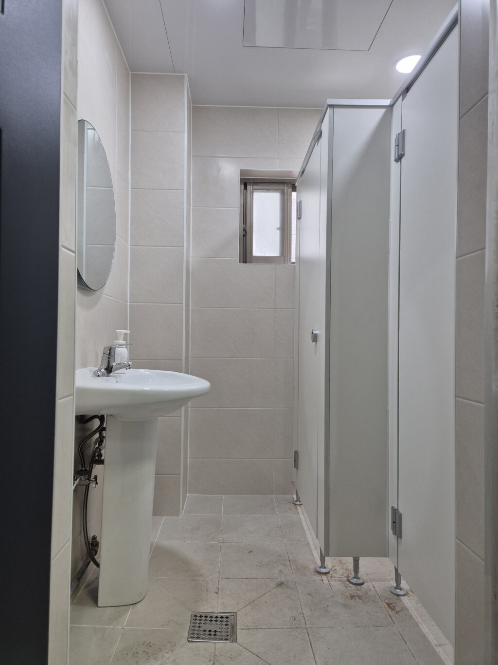 큐비클 설치 완료 후 모습_1